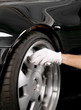 Details der Fotografie wheel cleaning