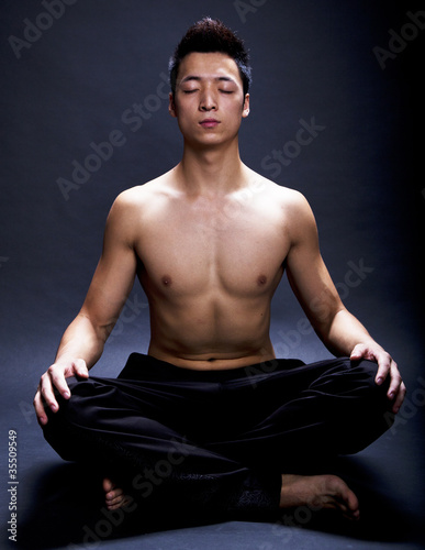 Foto: Meditating man Meditating man