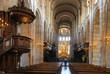 Photo : intérieur de la basilique Saint-Sernin deToulouse intérieur de la basilique Saint-Sernin deToulouse