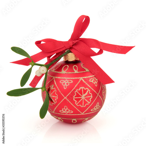 Photo: Mistletoe and Bauble Mistletoe and Bauble