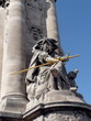 statue du pont alexandre III à Paris