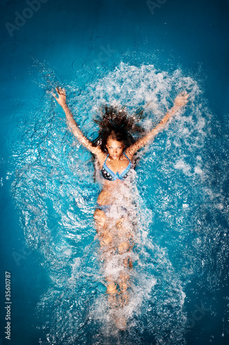 Photo: Bathing in blue. Bathing in blue.