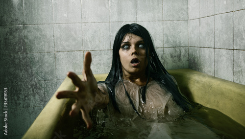 Photo: Scary girl in bath Scary girl in bath