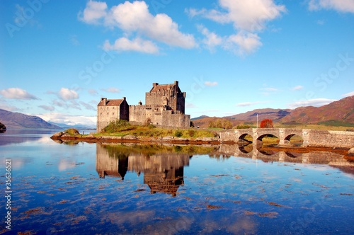 Photo : Eilean Donan Castle, Highlands, Scotland Eilean Donan Castle, Highlands, Scotland