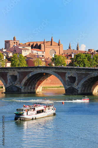 Photo: bateau toulousain bateau toulousain