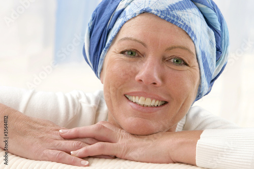 Photo: Portrait d'une femme en convalescence Portrait d'une femme en convalescence
