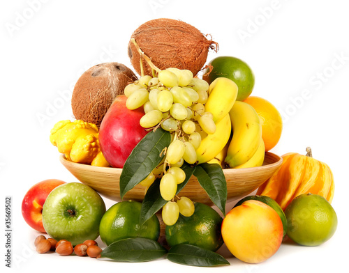 Foto: Cesto di frutta assortita Cesto di frutta assortita