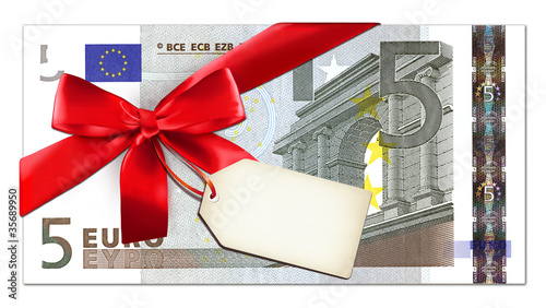 Illustration: 5 Euro mit Schleife und Label 5 Euro mit Schleife und Label