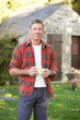 Foto: Man in country garden Man in country garden