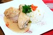Hähnchen in Weißweinsoße Hähnchen in Weißweinsoße