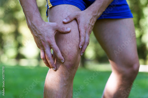 Photo: Verletzung am Knie Verletzung am Knie