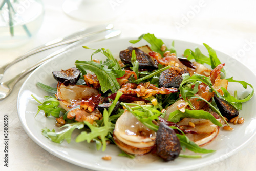 Photo: Warm rocket salad with bacon Warm rocket salad with bacon