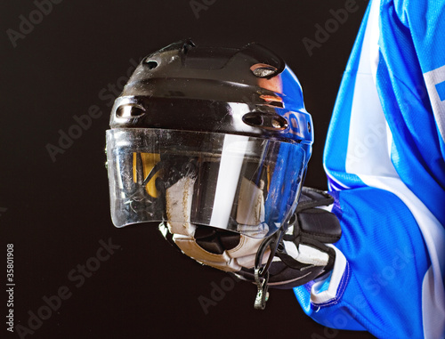 Photo: Picture of hockey helmet Picture of hockey helmet