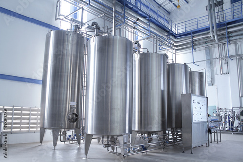 Photo: Water treatment equipment Water treatment equipment