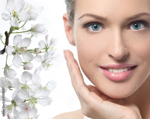 Photo: woman beauty woman beauty