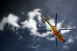 Hubschrauber im Himmel