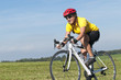Frau auf dem Rennrad