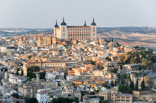Photo: Panoramic view of Toledo and Alcazar, Spainº Panoramic view of Toledo and Alcazar, Spainº
