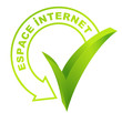 espace internet sur symbole 3d vert