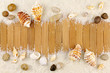 Décoration estivale sable bois et coquillages Décoration estivale sable bois et coquillages
