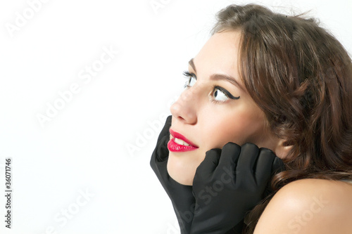 Photo: Portrait of beautiful young woman Portrait of beautiful young woman