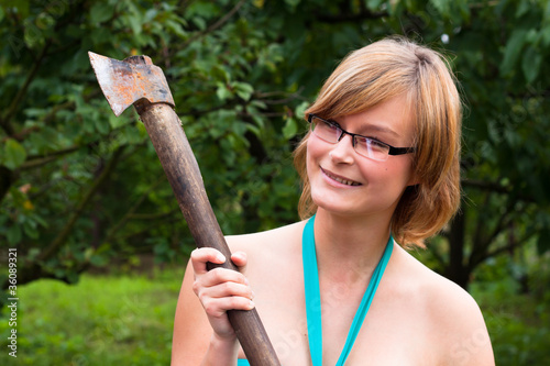 Photo: Woman with axe Woman with axe