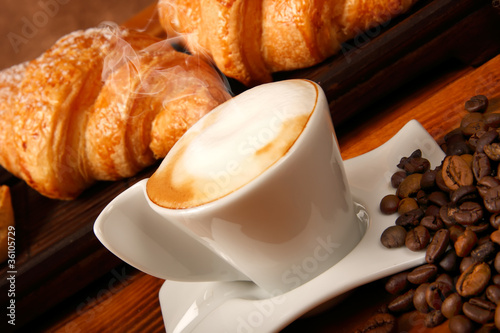 Foto: Cappuccino e brioches Cappuccino e brioches