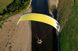 Paramoteur au dessus de la Loire Paramoteur au dessus de la Loire