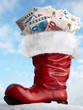 Foto: Nicholas boot with money in front of blue sky Nicholas boot with money in front of blue sky