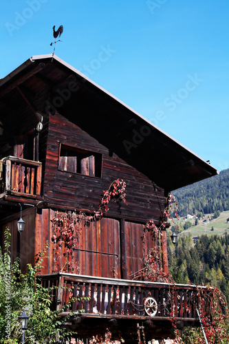 Photo: chalet di montagna chalet di montagna