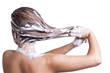 Estirandose el cabello