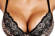 Foto: closeup portrait of a female sexy big wet breast closeup portrait of a female sexy big wet breast