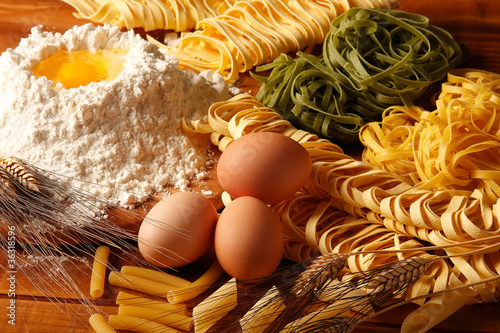 Photo: Pasta paglia e fieno Pasta paglia e fieno