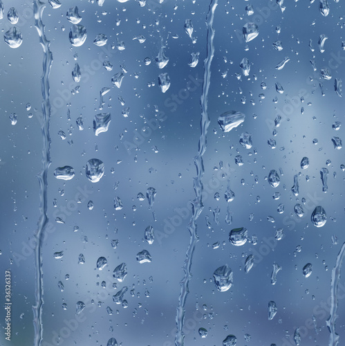 Foto: raindrops on the window raindrops on the window
