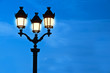 Réverbère à Paris de nuit Réverbère à Paris de nuit