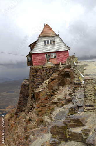 Photo: Ski Hut on Chacaltaya mountain Ski Hut on Chacaltaya mountain