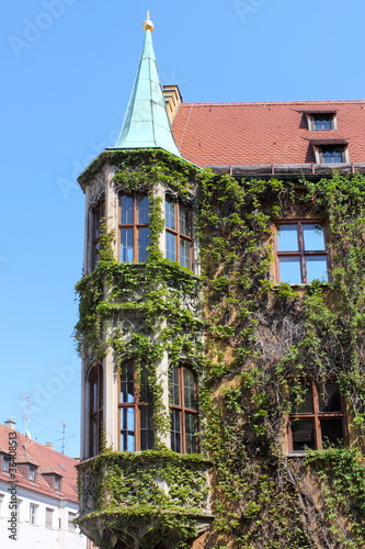 Photo: Fuggerei mit Efeu Fuggerei mit Efeu