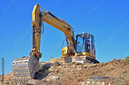 Foto: Bagger #111016-036 Bagger #111016-036