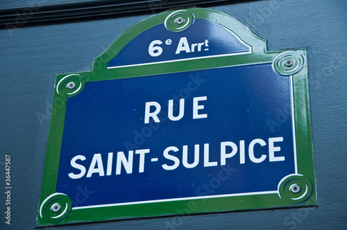Photo: rue st Sulpice à Paris rue st Sulpice à Paris