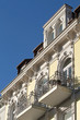 gelbe Fassade