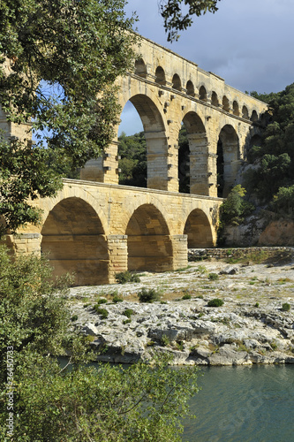 Photo: Roman aqueduct Pont du Gard, France Roman aqueduct Pont du Gard, France