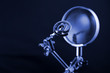 magnifying glass & internet symbol