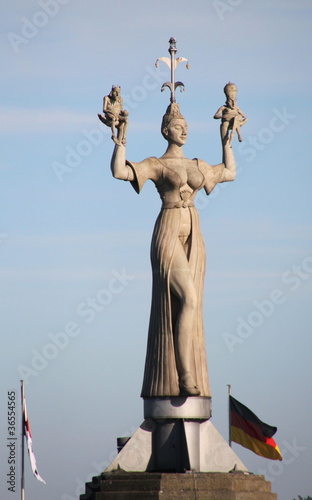 Photo: statue à constance statue à constance