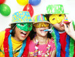 Niños de carnaval fiesta y disfraz.