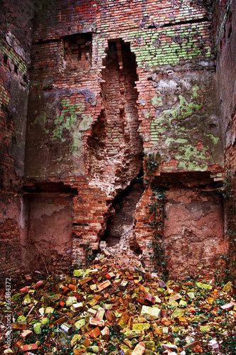 Photo: brick building ruin brick building ruin