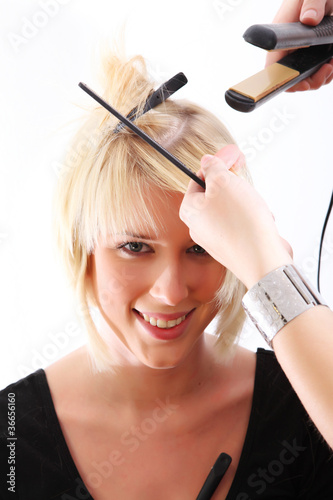 Photo: friseurin frisiert friseurin frisiert