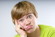 Gelangweilter Teenager