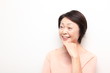 笑顔の素敵な60代女性