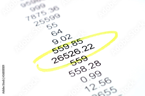 Photo: Chiffre entouré Chiffre entouré