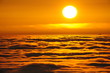 Sonnenuntergang über Nebel